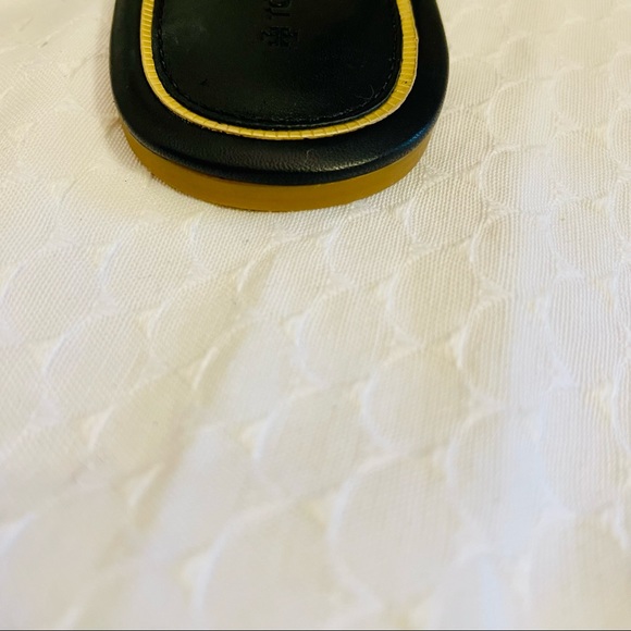 Tory Burch- Emmy Flat Sandal in Perfect Black Calf Leather, size 8.5 - Picture 7 of 11